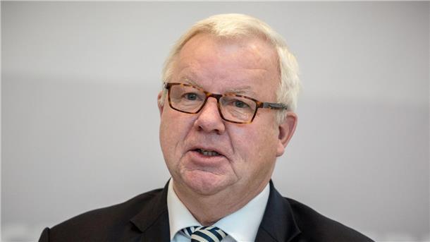 CDU-Politiker Michael Fuchs gestorben Michael Fuchs (CDU), damals stellvertretender Vorsitzender der Unionsfraktion im Bundestag.