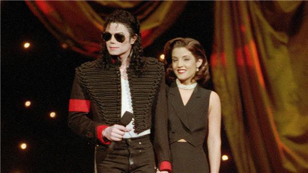 Lisa Marie Presley mit 54 Jahren gestorben Michael Jackson und Lisa Marie Presley 1994 in New York. Das Paar war zwei Jahre verheiratet.