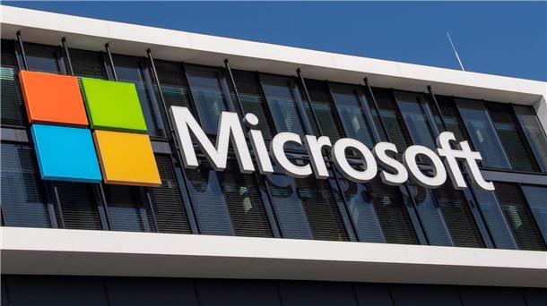 Microsoft mit Gewinneinbruch - Prognose enttäuscht Börse Microsoft prognostiziert, dass sich das Wachstum der Cloud-Plattform Azure um vier bis fünf Prozentpunkte verlangsamen werde.