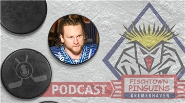 Mike Moore bleibt den Pinguins treu.