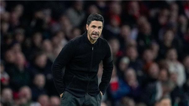 Mikel Arteta soll bis 2027 Arsenal-Trainer bleiben.