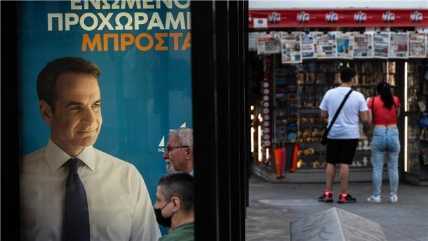 Ministerpräsident Kyriakos Mitsotakis und seine Konservative Partei können bei der Parlamentswahl mit einer deutlichen Mehrheit rechnen.