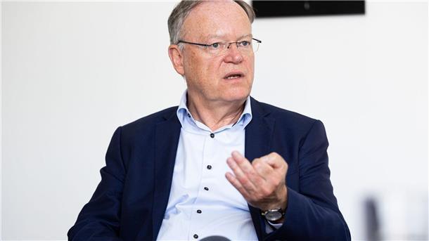 Weil sieht BSW als „Stich ins Fleisch der SPD“ Ministerpräsident Weil fordert SPD zu Auseinandersetzung mit BSW auf.