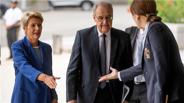 Schweizer Wirtschaft zu Zöllen: „Horrorszenario“ eingetreten Mission impossible: Bundespräsidentin konnte in Washington nichts ausrichten.
