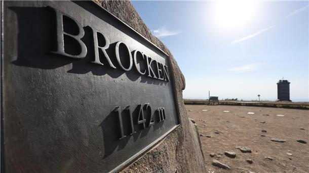 Landkreis Harz übernimmt Teile der Brockenkuppe Mit 1.142 Metern ist der Brocken der höchste Berg Norddeutschlands. (Archivbild)