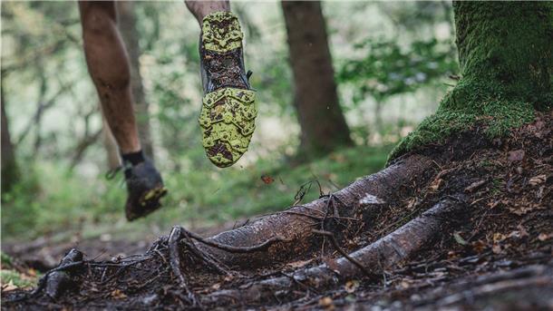 Mit Beginn des neuen Jahres nehmen sich viele Menschen viel vor. Damit die guten Vorsätze kein Strohfeuer bleiben, erklären Fitnesstrainer aus Bremerhaven, worauf es ankommt.