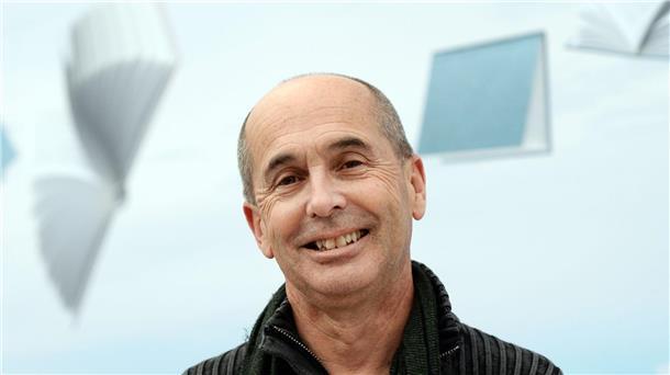 Mit „City in Ruins“ hat Don Winslow noch ein letztes Werk vorgelegt - und gleichzeitig eine Trilogie abgeschlossen, an der er nach eigenen Angaben schon sein ganzes Schriftstellerleben lang gearbeitet hat.