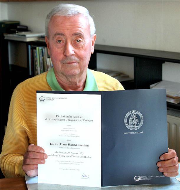 Mit der Goldenen Promotion der Uni Göttingen ausgezeichnet: Dr. Hans-Harald Fitschen.