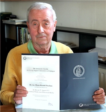 Mit der Goldenen Promotion der Uni Göttingen ausgezeichnet: Dr. Hans-Harald Fitschen.