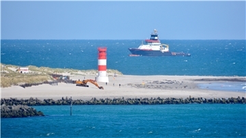 Mit der Schlagzeile „Helgoland wird näher ans Festland geschleppt“ hat der Ankerherz-Verlag am 1. April für reichlich Schmunzeln gesorgt.