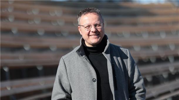 Harzer Bergtheater öffnet nach mehrjährigem Umbau wieder Mit der Uraufführung des Musicals „Walpurga“ von Intendant Ronny Große (hier im Bild) geht das Harzer Bergtheater wieder in den Veranstaltungsbetrieb.