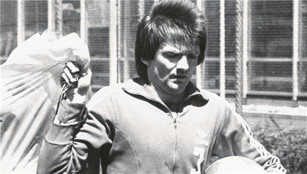 Mit Egon Coordes als Trainer spielte der OSC Bremerhaven in den 1970er Jahren zweimal in der 2. Liga Nord.