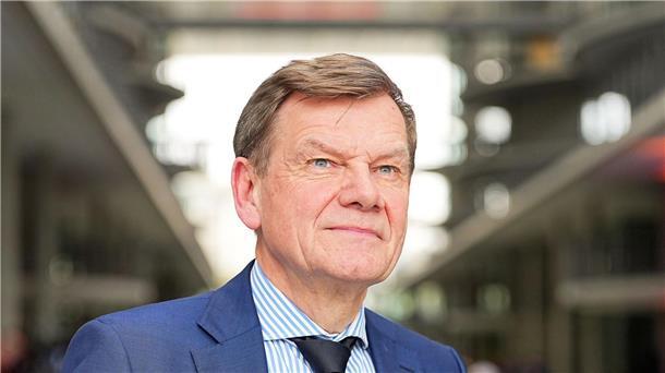 Mit Johann Wadephul, einem gebürtigen Husumer und verheirateten Vater dreier Kinder, stellt die CDU erstmals seit fast 60 Jahren wieder den Außenminister. Der Jurist und Ex-Zeitsoldat sitzt seit 2009 im Bundestag, er gilt als Vertrauter von Unionsfraktionschef Friedrich Merz. 