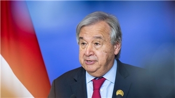 „Mit weit geöffneten Augen in einen größeren Krieg“: UN-Generalsekretär António Guterres ist besorgt.