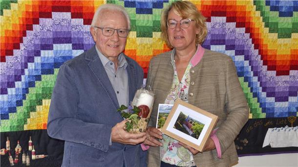 Mitorganisator Hans-Hermann Brandt freute sich, beim 75. „Männerfrühstück“ die Vizepräsidentin des Niedersächsischen Landtags, Barbara Otte-Kinast, als Gastrednerin begrüßen zu können.