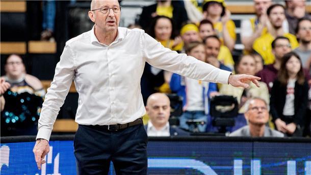 Oldenburg-Coup: Vier Siege und historischer Vierer-Vergleich Mladen Drijencic hat die EWE Baskets Oldenburg völlig überraschend doch in die Play-Ins geführt.