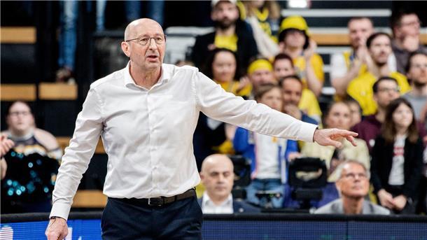 Sieg im Derby: Oldenburger wahren Playoff-Chance Mladen Drijencic und die EWE Baskets Oldenburg haben weiter eine Chance auf die Playoffs.