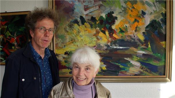 Monika und Jan Spiess zeigen in Dorum eigene Arbeiten, aber auch Gemälde von Emil Spiess, dessen künstlerische Arbeit vielfach preisgekrönt wurde.