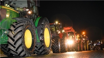 Montagfrüh rollen sie wieder: Auch in der Elbe-Weser-Region werden viele Bauern mit ihren Treckern an den Protesten teilnehmen.