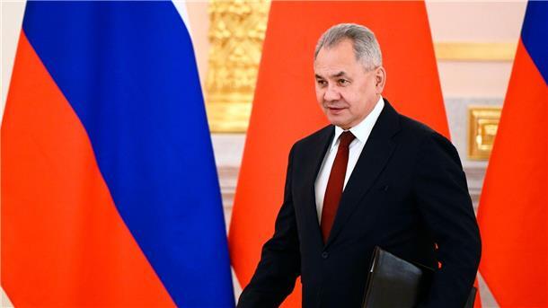 Russland erbost über Pläne zu Uran-Munition für Ukraine Munition aus abgereichertem Uran für die Ukraine? Der russische Verteidigungsminister Sergej Schoigu droht: „Natürlich hat Russland eine Antwort parat.“