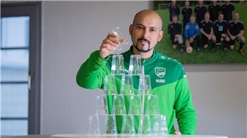 Murat Yilmaz aus Sellstedt ist Teilnehmer bei der Sat1-Spielshow „Einer schlägt sie alle“ und hat es in die zweite Runde geschafft.