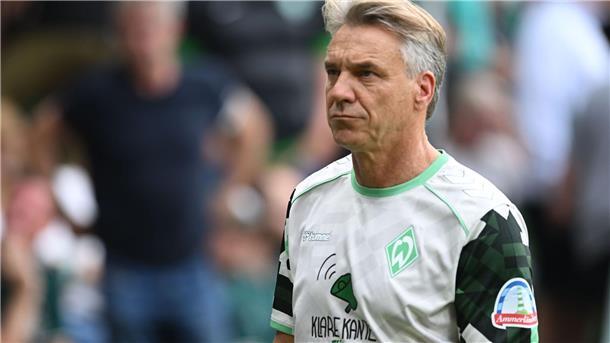 Werder-Torwart Mio Backhaus fällt in München aus Muss seine Mannschaft umstellen: Bremens Trainer Horst Steffen (Archiv)