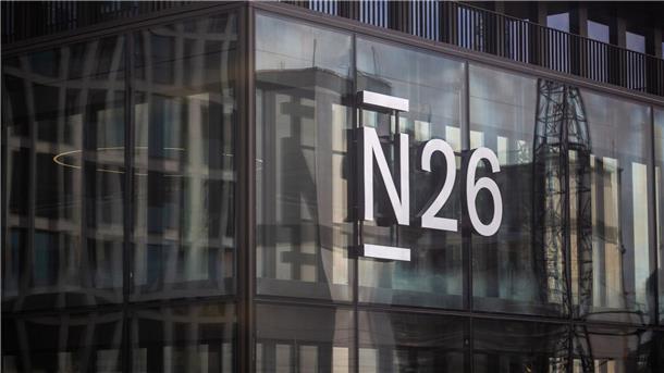 N26 startet Handel mit Aktien und ETFs in Deutschland N26 ist in 24 Ländern in Europa aktiv und beschäftigt rund 1500 Mitarbeiterinnen und Mitarbeiter, darunter rund 1000 in Berlin.