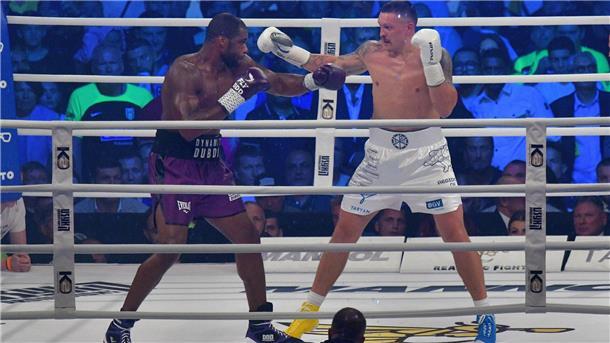 Mega-Kampf zwischen Usyk und Dubois rückt näher Nach 2023 kommt es wohl erneut zum WM-Duell zwischen Oleksandr Usyk (r) und Daniel Dubois.