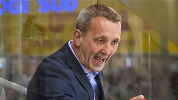 Nach 308 DEL-Spielen am Stück stand Trainer Thomas Popiesch am Mittwoch erstmals nicht bei den Fischtown Pinguins an der Bande.