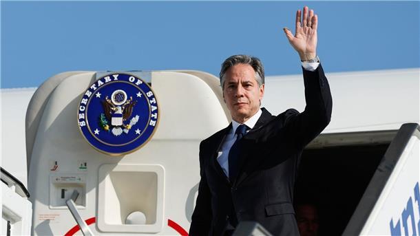 US-Außenminister Blinken reist erneut nach Israel Nach Angaben seines Ministeriums reist US-Außenminister Blinken sowohl nach Israel als auch in das Westjordanland.
