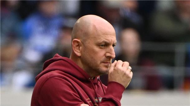Nach dem Sieg bei seiner Premiere als FCK-Coach msus Torsten Lieberknecht diesmal mit einem Punkt leben.