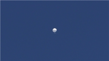 Nach dem vermeintlichen Spionageballon über den USA soll nun ein zweiter aufgetaucht sein.