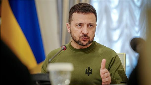Krieg in der Ukraine: So ist die Lage Nach den Angriffen auf Charkiw weist der ukrainische Präsident Wolodymyr Selenskyj auf die Wichtigkeit der Luftabwehr hin.