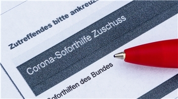 Nach den Corona-Soforthilfen folgen sogenannte Überbrückungshilfen. Die Hürden, an die Fördergelder zu gelangen, sind hoch.