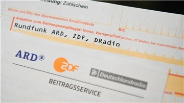 Nach den Vorkommnissen beim RBB will die Rundfunkkommission „zeitnah“ neue Maßgaben mit den Intendanten von ARD, ZDF und Deutschlandradio diskutieren.