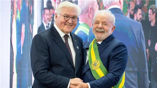 Nach der Amtseinführung: Bundespräsident Frank-Walter Steinmeier und der brasilianische Präsidenten Luis Inacio Lula da Silva.
