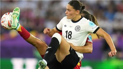 Nach der EM ist vor der Bundesliga-Saison. Giovanna Hoffmann hat das Training in Leipzig aufgenommen.