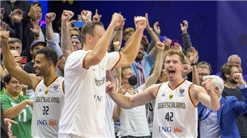 Nach der Schlusssirene kannte der Jubel im deutschen Team und bei den Fans keine Grenzen mehr.