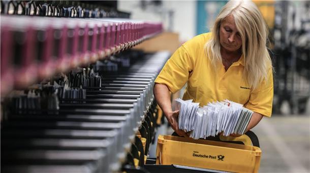 Postgesetz-Novelle beschlossen - Briefversand dauert länger Nach drei Tagen müssen meisten Briefe ankommen.