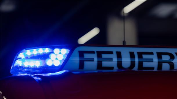 Brand in Dachstuhl - Haus nicht bewohnbar Nach einem Brand ist ein Haus nicht mehr bewohnbar. (Symbolbild)