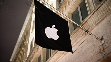 Nach einer Entscheidung der EU-Kommission verändert Apple das Vorgehen bei Abo-Abschlüssen außerhalb des App Stores in Europa.
