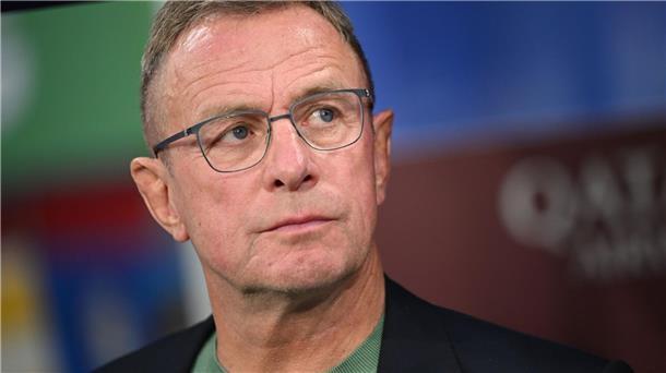 Erneuter Eingriff: Rangnick bis Freitag im Krankenhaus Nach einer OP am Sprunggelenk hatte sich die Wunde entzündet.