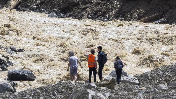 Nach Gletscherabbruch im Wallis