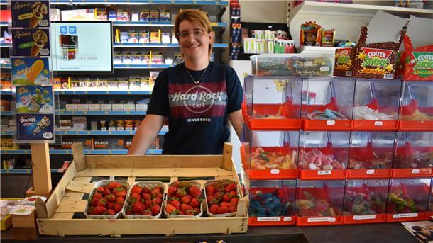 Nach ihrem Hilferuf im Juni haben viele Kunden reagiert: Jetzt erweitert Janina Schock, Inhaberin von „Kalli’s Kiosk“, einer Institution in Schiffdorf ihr Angebot.