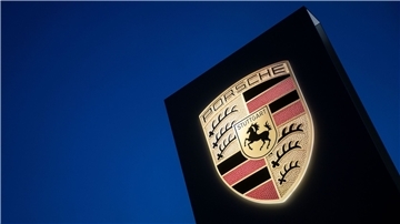Nach jahrelangen Spekulationen und monatelanger Prüfung gab der Sportwagenbauer Porsche sein Börsendebüt.
