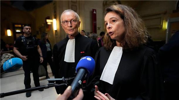 Frankreich: Syrer wegen Kriegsverbrechen verurteilt Nach viertägiger Anhörung wurden Ali Mamluk, Dschamil Hassan und Abdel Salam Mahmud verurteilt.