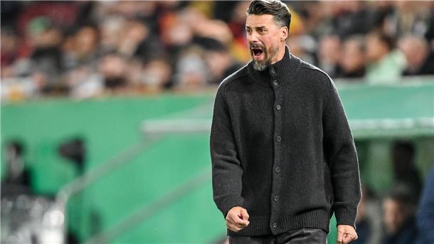 BVB gewinnt Krimi in Frankfurt - Wolfsburg und Augsburg raus Nächster herber Rückschlag für Augsburgs Trainer Sandro Wagner.