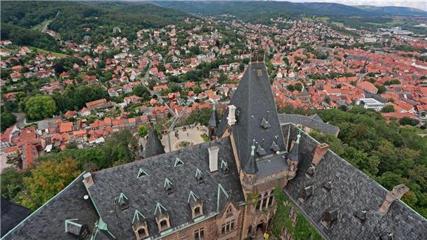 „Harzer Kulturwinter“ mit mehr als 80 Programmpunkten Neben dem Schloss Wernigerode haben fast 30 Veranstalter ein Programm für den 17. „Harzer Kulturwinter“ auf die Beine gestellt, der länderübergreifend bis 4. Februar in Deutschlands nördlichstem Mittelgebirge stattfindet.