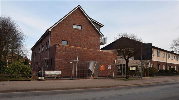 Zeven wächst - und will bald 15.000 Bürger haben Neue Wohnungen sind auch im vorderen Bereich der Straße Auf dem Quabben entstanden.