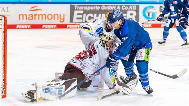 Eishockeyspieler in Aktion